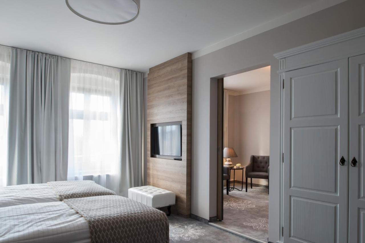 Hotel Via Regia - Vias-Hotels 괴를리츠 외부 사진