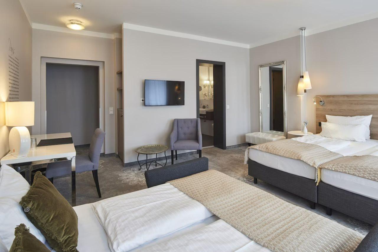 Hotel Via Regia - Vias-Hotels 괴를리츠 외부 사진